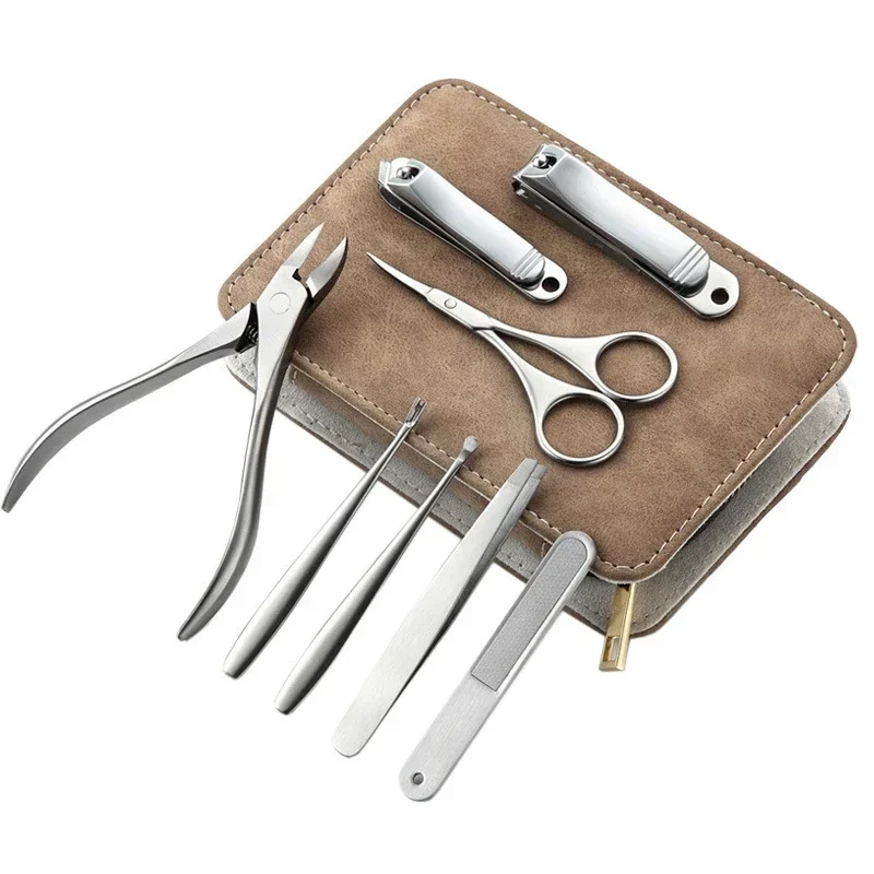 8/12 pezzi Kit manicure profes - Mens Grooming Box recensione e prezzo